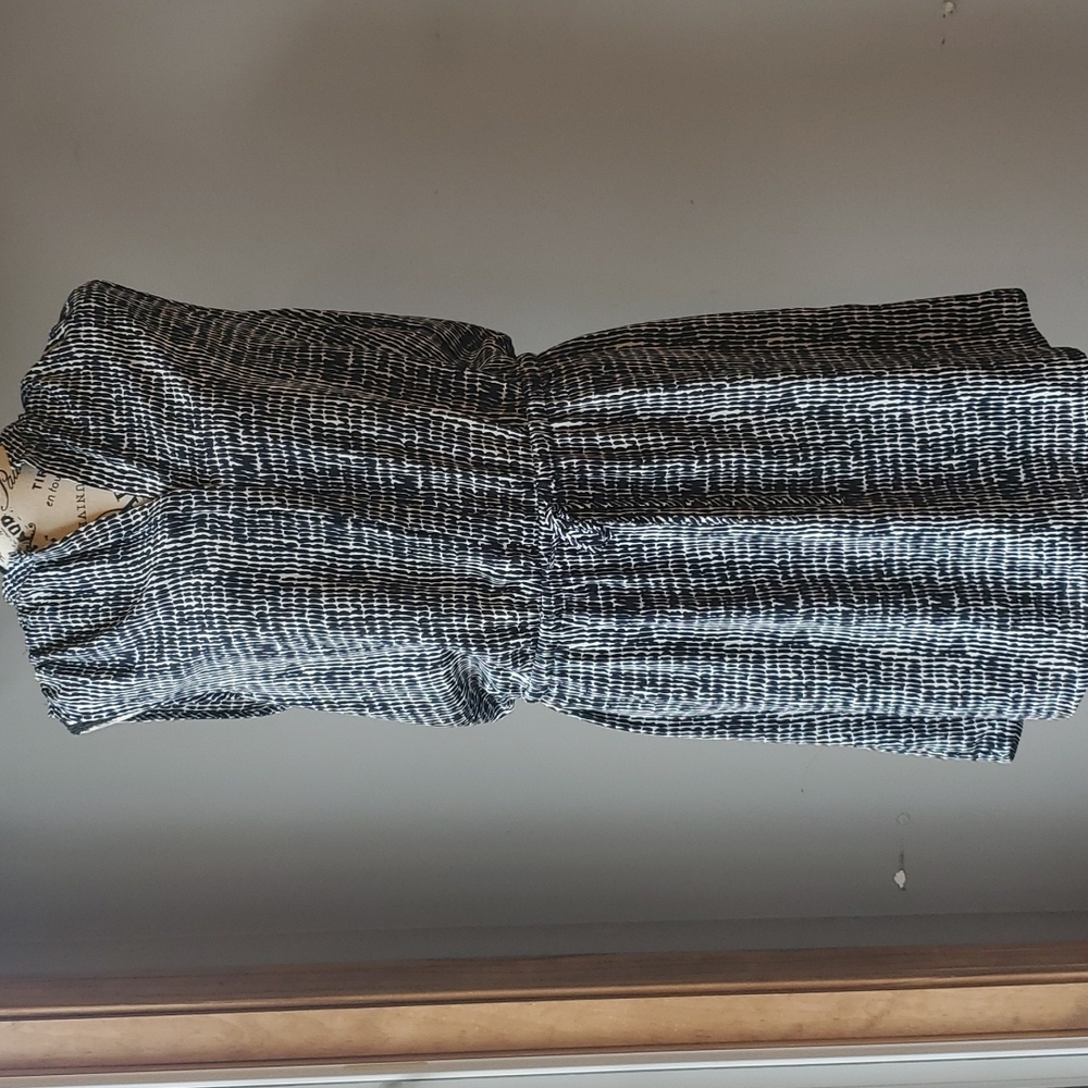 Hilary Radley Navy & White Blouse Style Dress, size 4